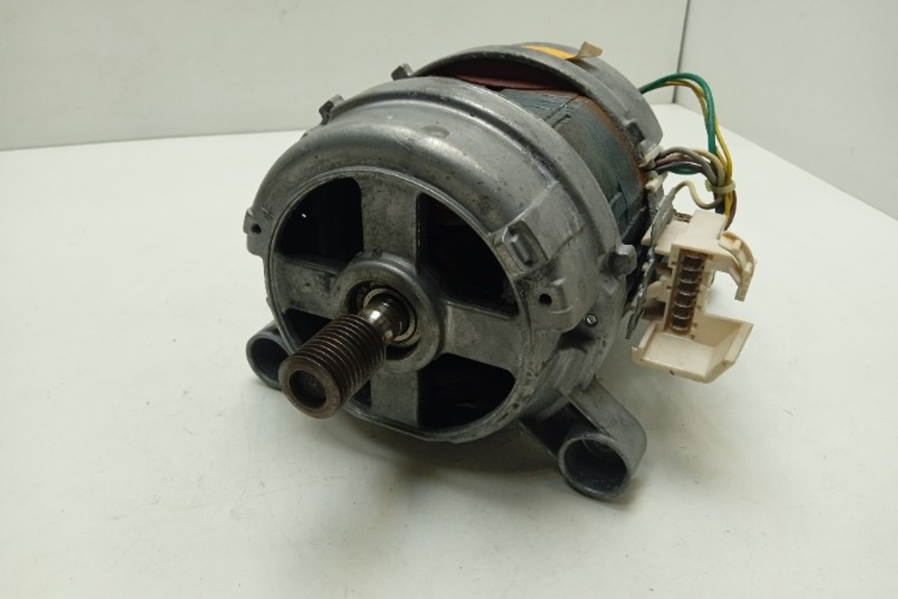 EWS10470W кт141 Двигатель для стиральной машины Electrolux EWS10470W б/у
