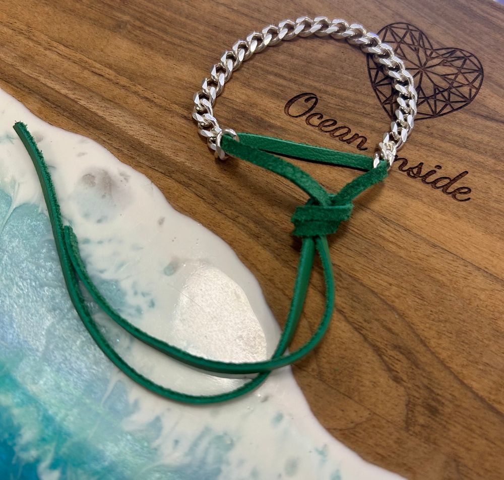 Кожаный браслет №2