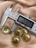 Пуговицы мятые в матовом золоте край косичка