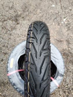 Бескамерная покрышка U-Grip , 80/90-14