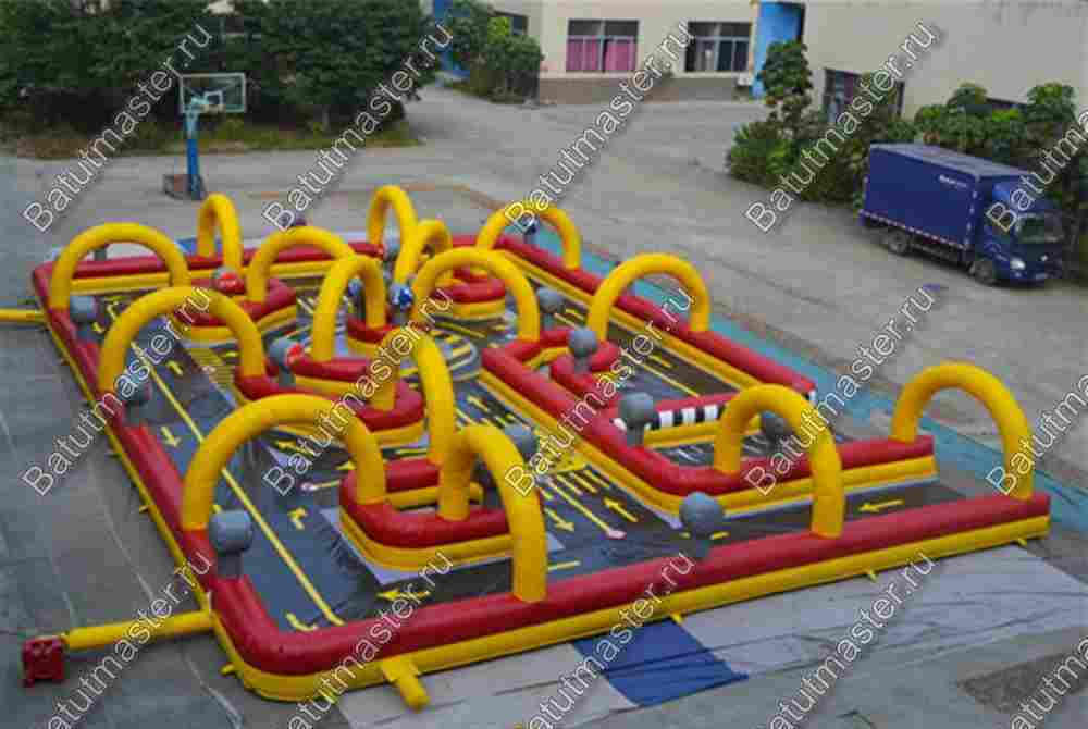 Надувная трасса "Час пик", 15*15*2,5 м