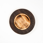 Деревянная плоская тарелка из древесины сибирского кедра. T204