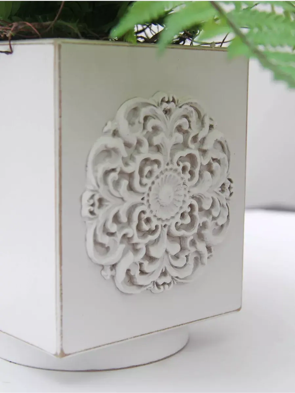 Искусственные цветы для декора в кашпо