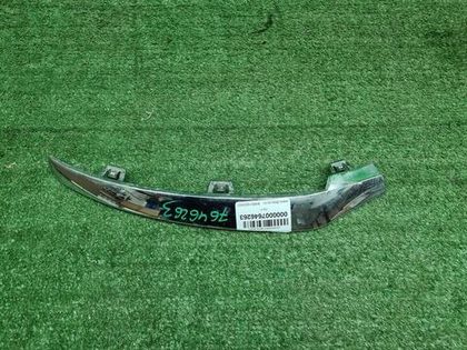 Молдинг переднего бампера Mercedes GLC X253 15-19