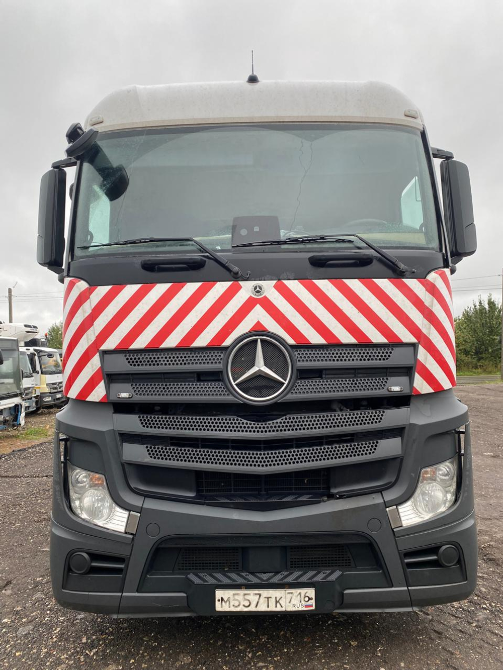 Mercedes-Benz Actros C 6x4 Седельный тягач BJ4266Y6DHL-A2 (Дизельный, 12.8 л, 476 л.с., МТ)