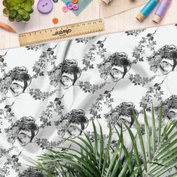 Ткань шифон девушка в сером