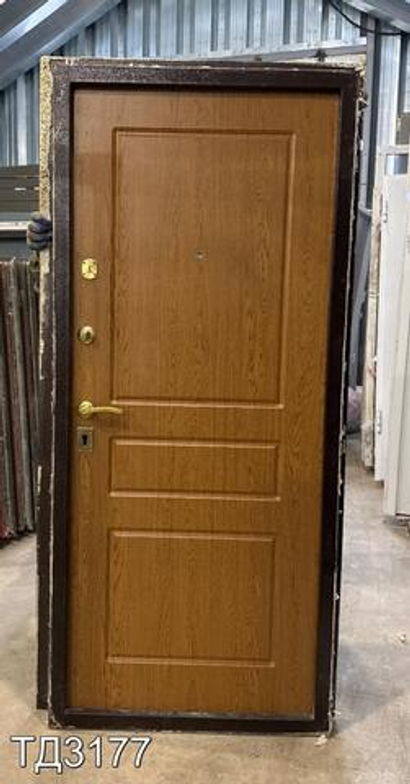 Дверь Металлическая Б/У 1970(в) x 860(ш)