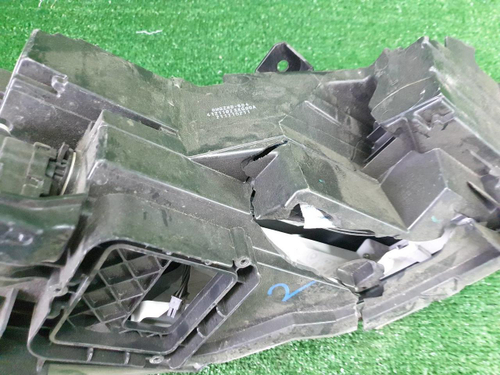 Битая Фара левая Haval F7 (2018-2024) LED