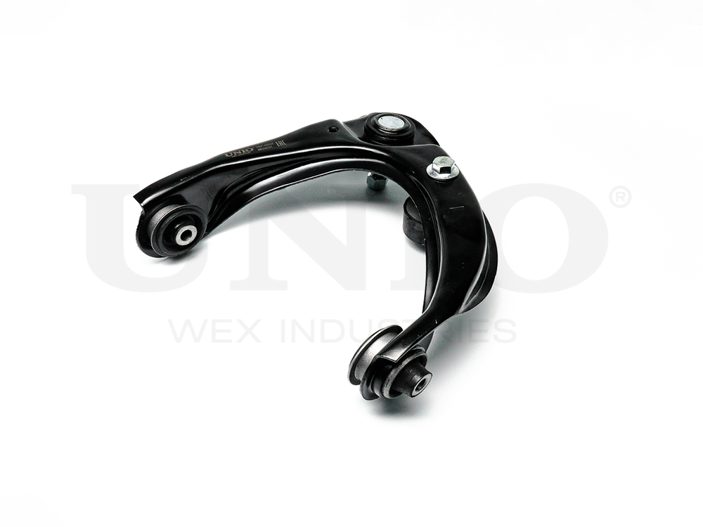 Рычаг подвески поперечный передний верхний левый UNIO SSP-40026