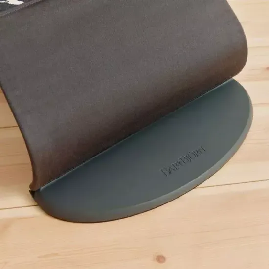 Кресло-шезлонг BabyBjorn Bliss petal quilt, anthracite