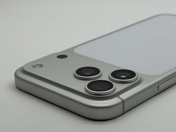 iPhone 17 Pro Max 256gb Silver