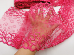 Вышивка на сетке, 23 см, розовые, сердечки (Артикул: VS-2012), м