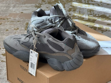 Yeezy 500 Granite