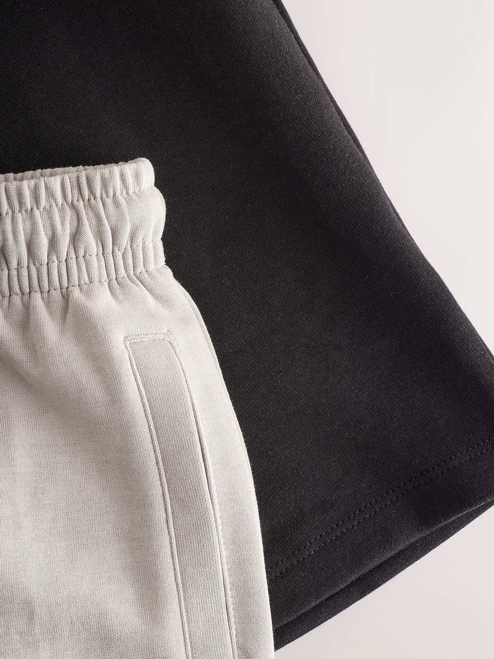 Футболка и спортивные брюки в комплекте для мальчика Next E43-668, Черный, Молочный