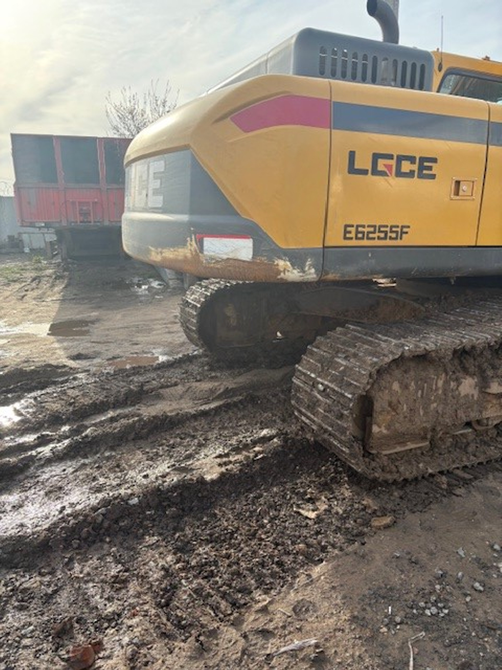LGCE E6255 Экскаватор Е6255F (Дизельный, 7,1 л, 208 л.с., АТ)