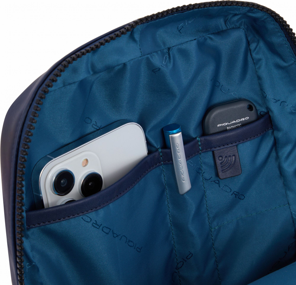 Рюкзак слинг Piquadro Aye CA6205W119/BLU синий кожа