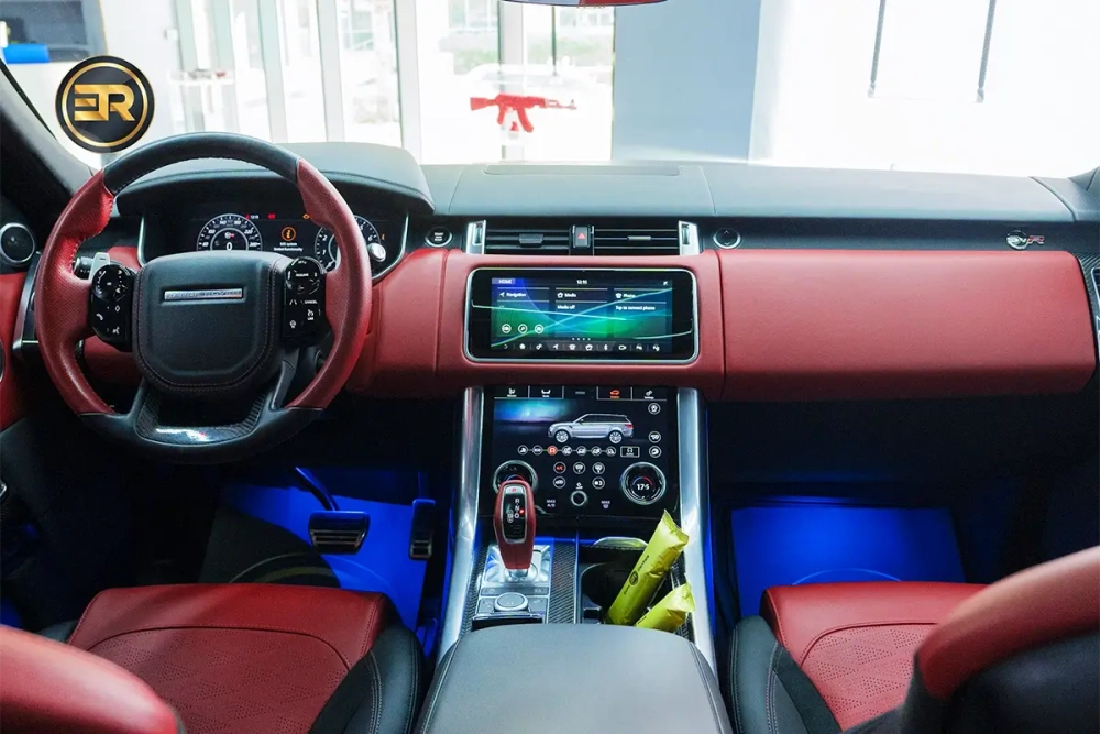 Range Rover SVR