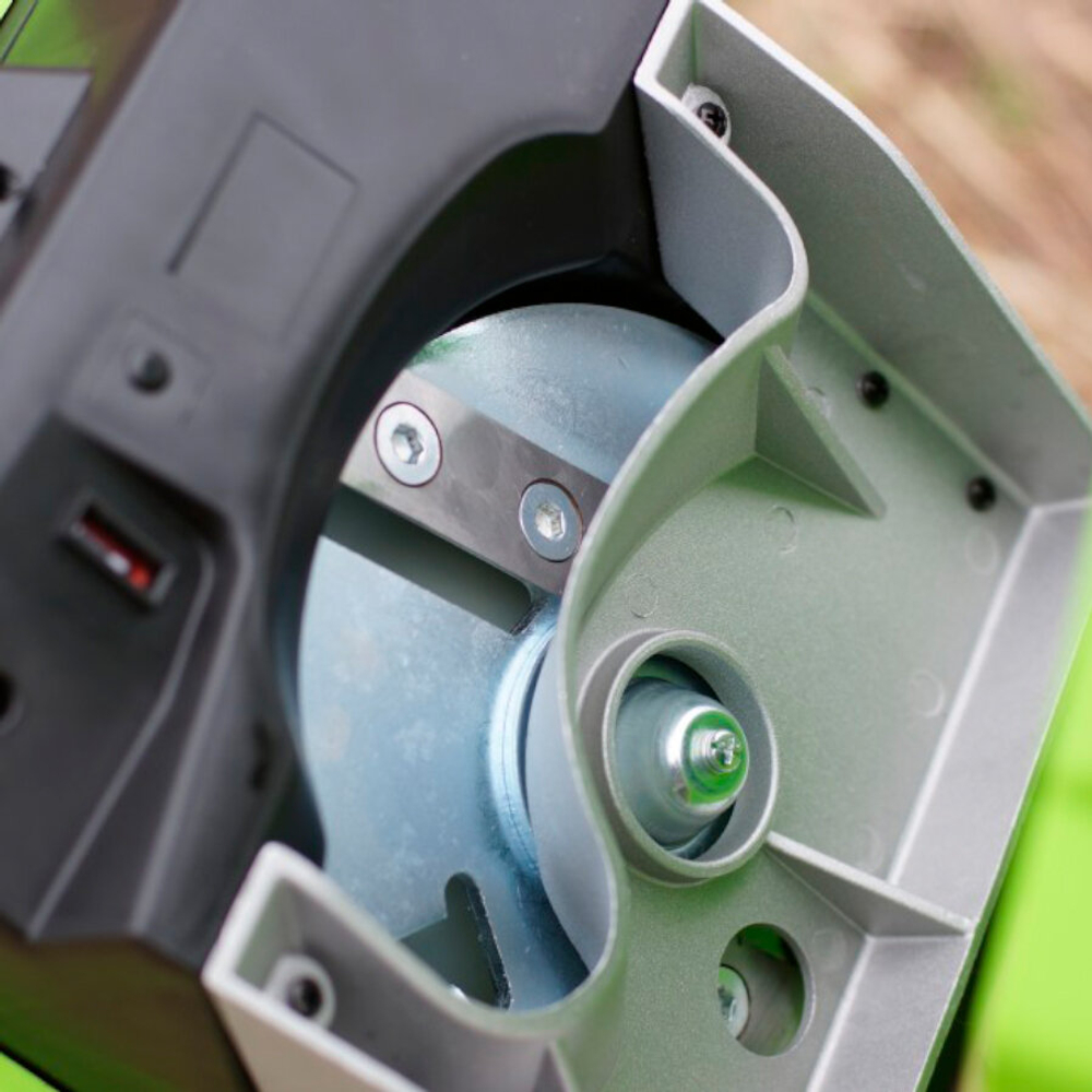 Комплект ножей (2 шт.) для садового измельчителя Greenworks 2930107