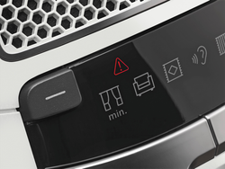 Пылесос Miele Complete C3 Active Parquet белый