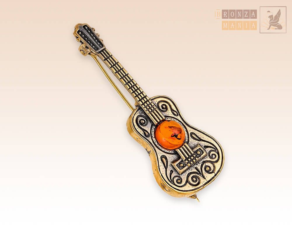 брошь Гитара Испанка