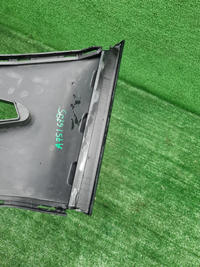 Воздуховод переднего бампера Hongqi E-HS9 (20-нв)