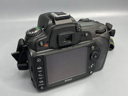 Nikon D90, зеркало не фиксируется