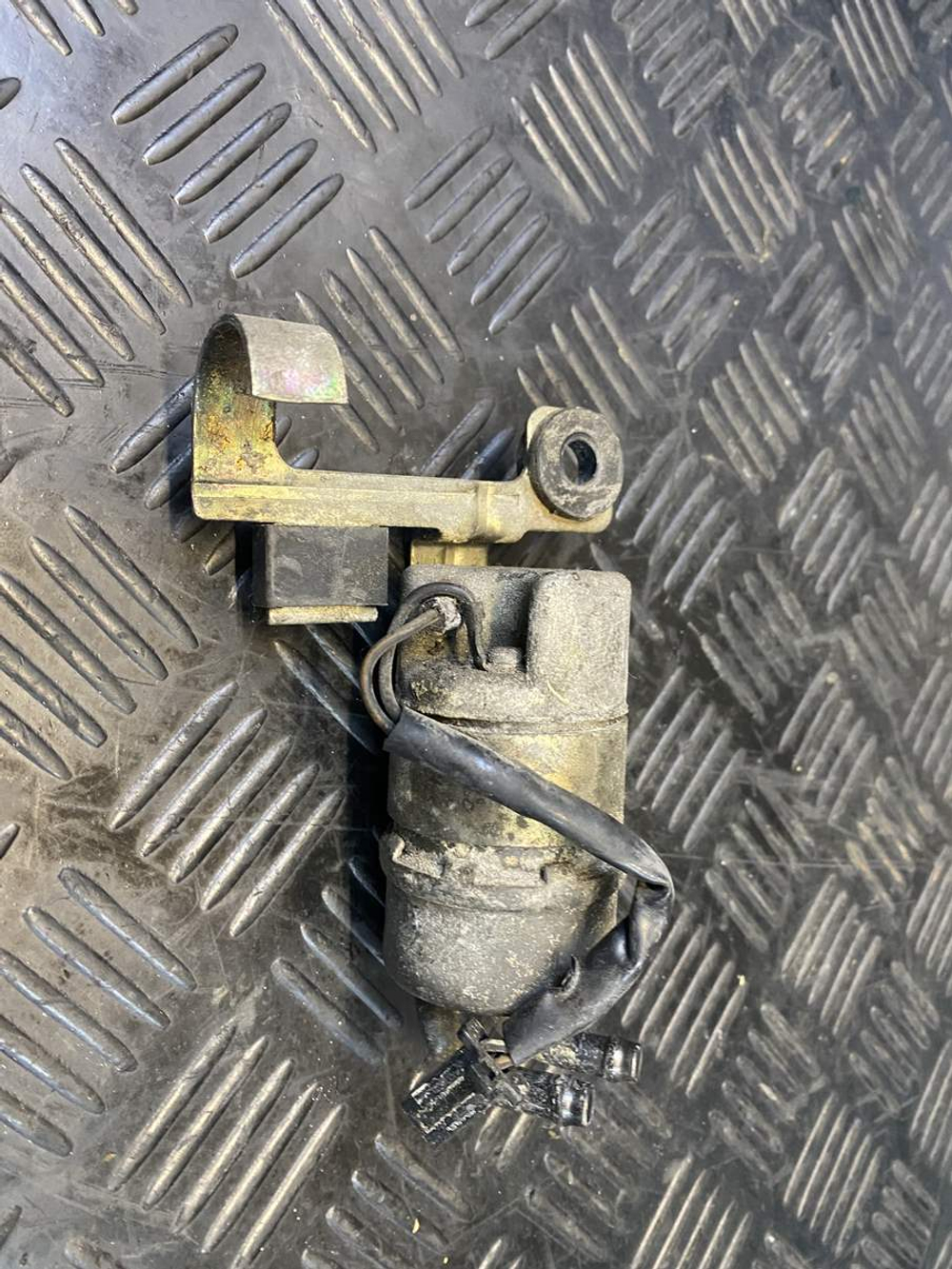 Насос топливный Suzuki Intruder VS750 VR51A