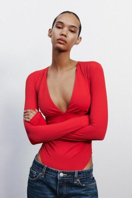 ZARA БОДИ ИЗ ПОЛИАМИДА СО СБОРКОЙ, НАСЫЩЕННЫЙ КРАСНЫЙ
