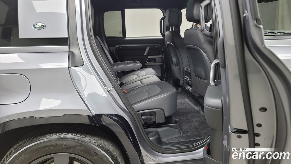 Land Rover Defender (L663) 130 D300 X-Dynamic HSE (03.2023)