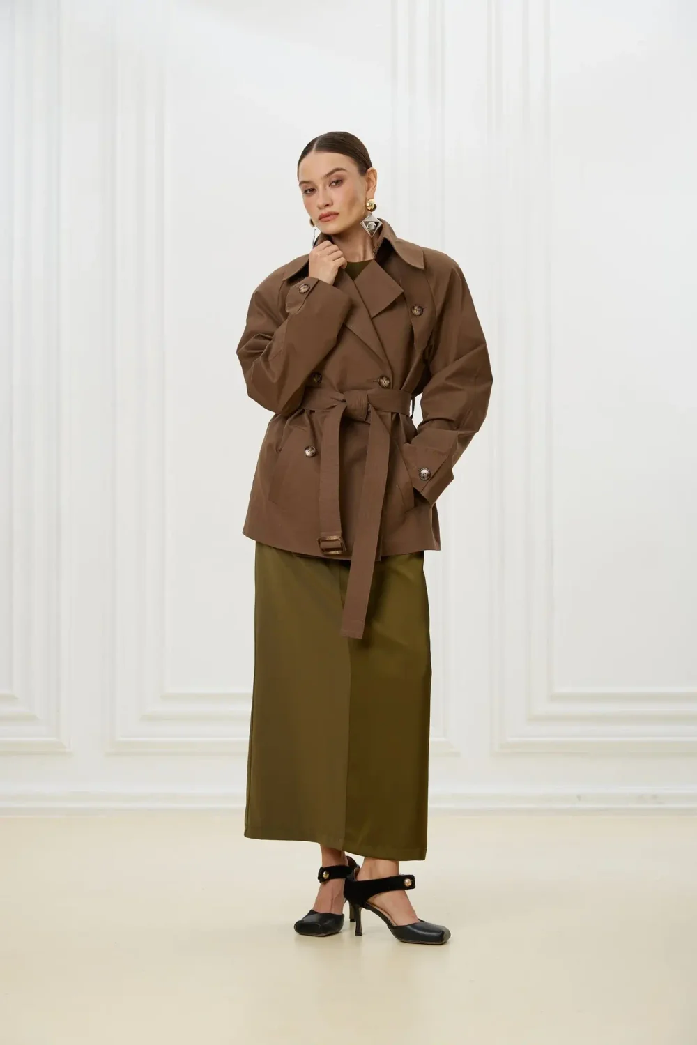 Тренч с увеличенными плечами, Коричневый