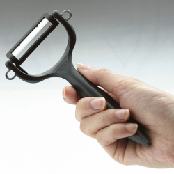 Нож для чистки с плавающим лезвием Kyocera Kitchen accessories черный Япония дизайн