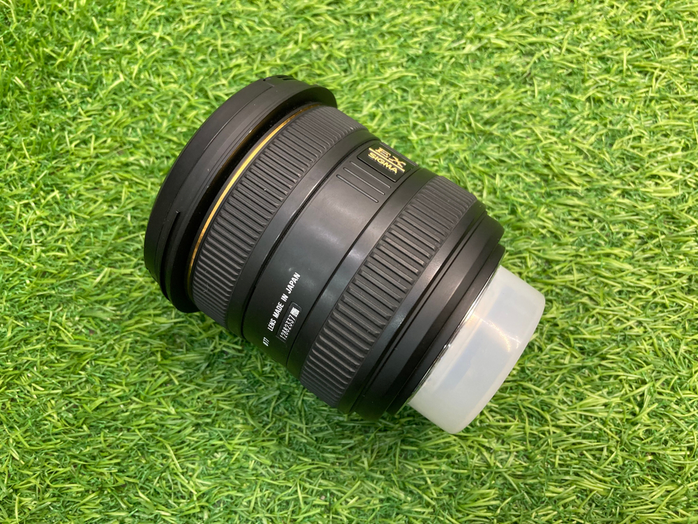 Sigma AF 10-20mm 4-5.6 EX DC HSM Nikon F