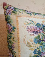 Декоративный гобеленовый чехол Сирень 47х47