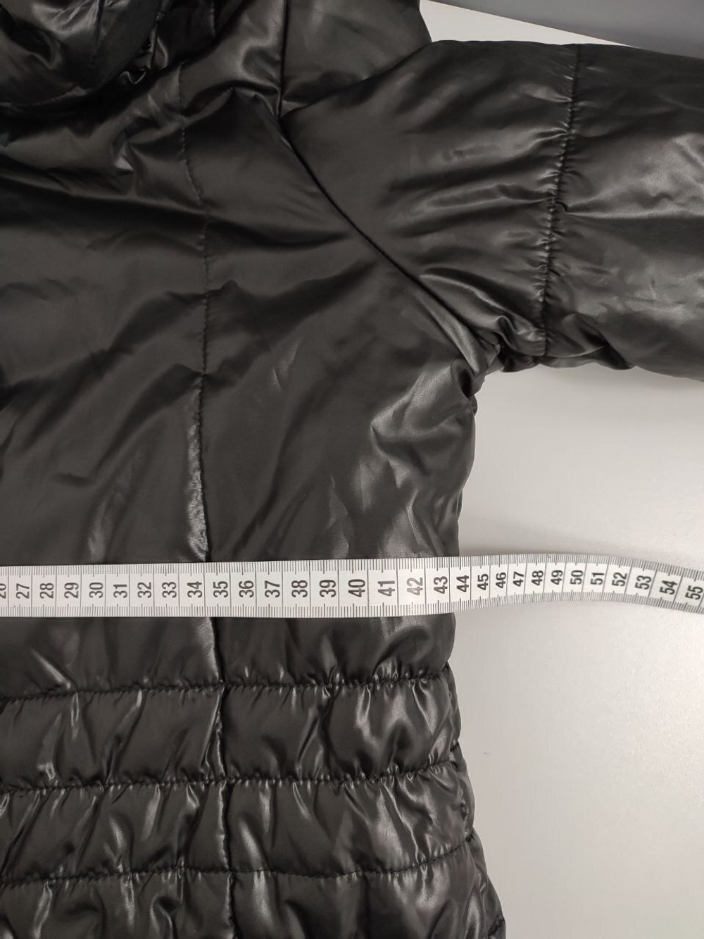 Пуховик JAP демисезонный черный 40 размер