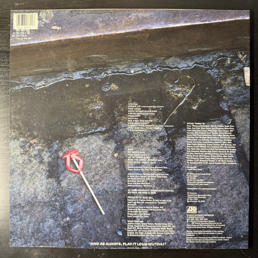 Twisted Sister - Love Is For Suckers (Германия 1987г.)