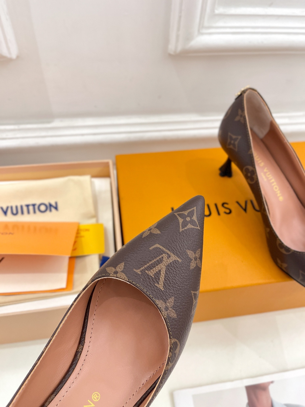 Louis Vuitton Blossom Pump