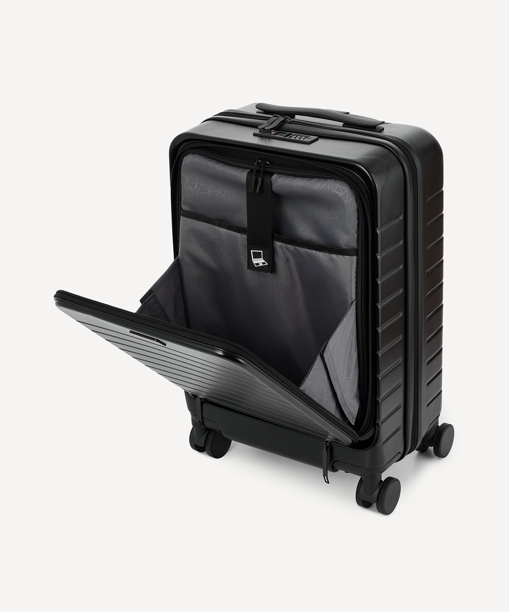 Чемодан для ручной клади JÖGEL ESSENTIAL Carry on Spinner, черный