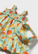 платье с повязкой на голову