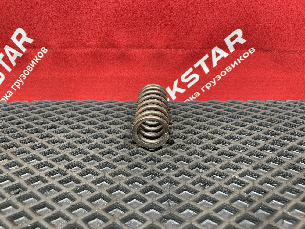 Пружина клапана впускного