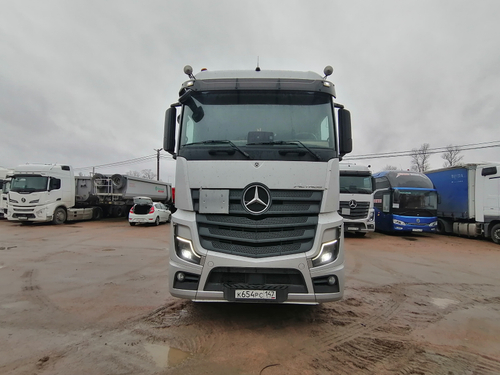 Mercedes-Benz ACTROS 4x2 Седельный тягач 1848 (Дизельный, 12,8 л, 476 л.с., АТ)