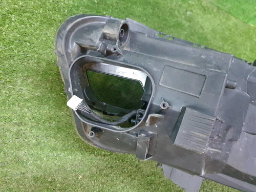 Битая Фара правая BMW X1 F48 (2015-2019) LED