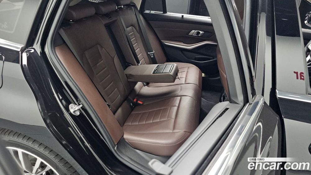 BMW 3 Series (G20) 320d Touring Luxury (08.2022)