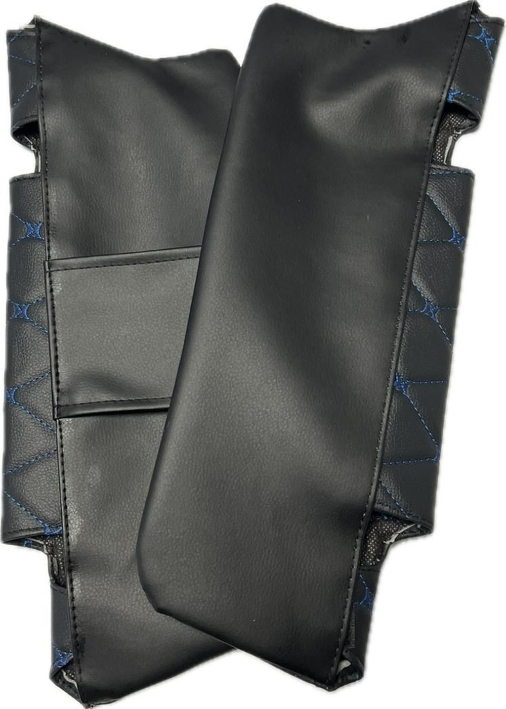 Чехлы на козырьки ВАЗ 2110, 2111, 2112 (синяя нить Бабочка)