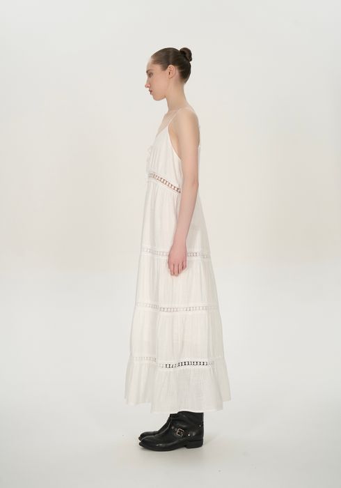 Платье на бретелях, белое