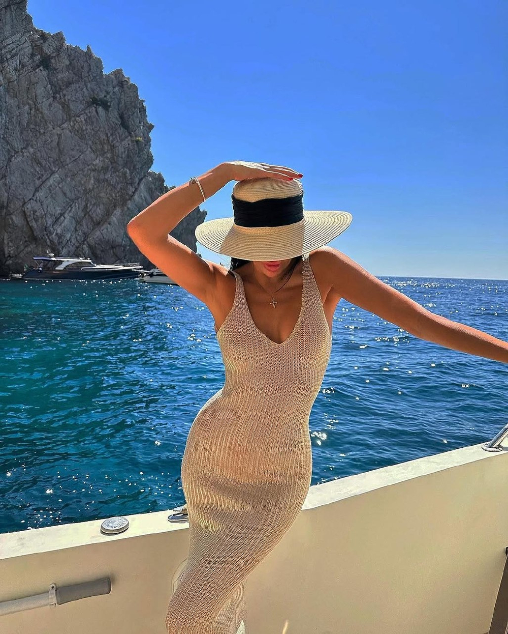 Прозрачное платье макси