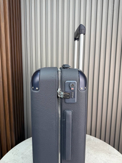 Дорожный чемодан Rimowa Distinct