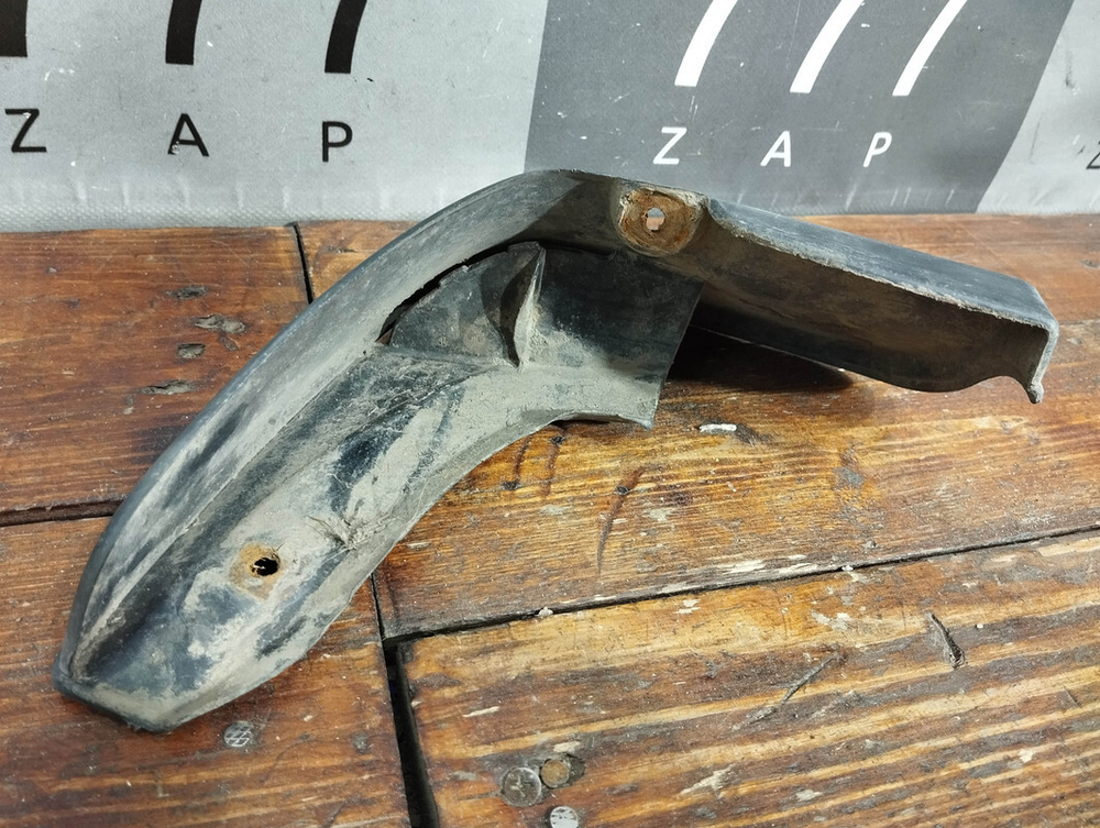 Брызговик задний правый Toyota  Corolla (E120) 00-07 Б/У Оригинал 7662502120