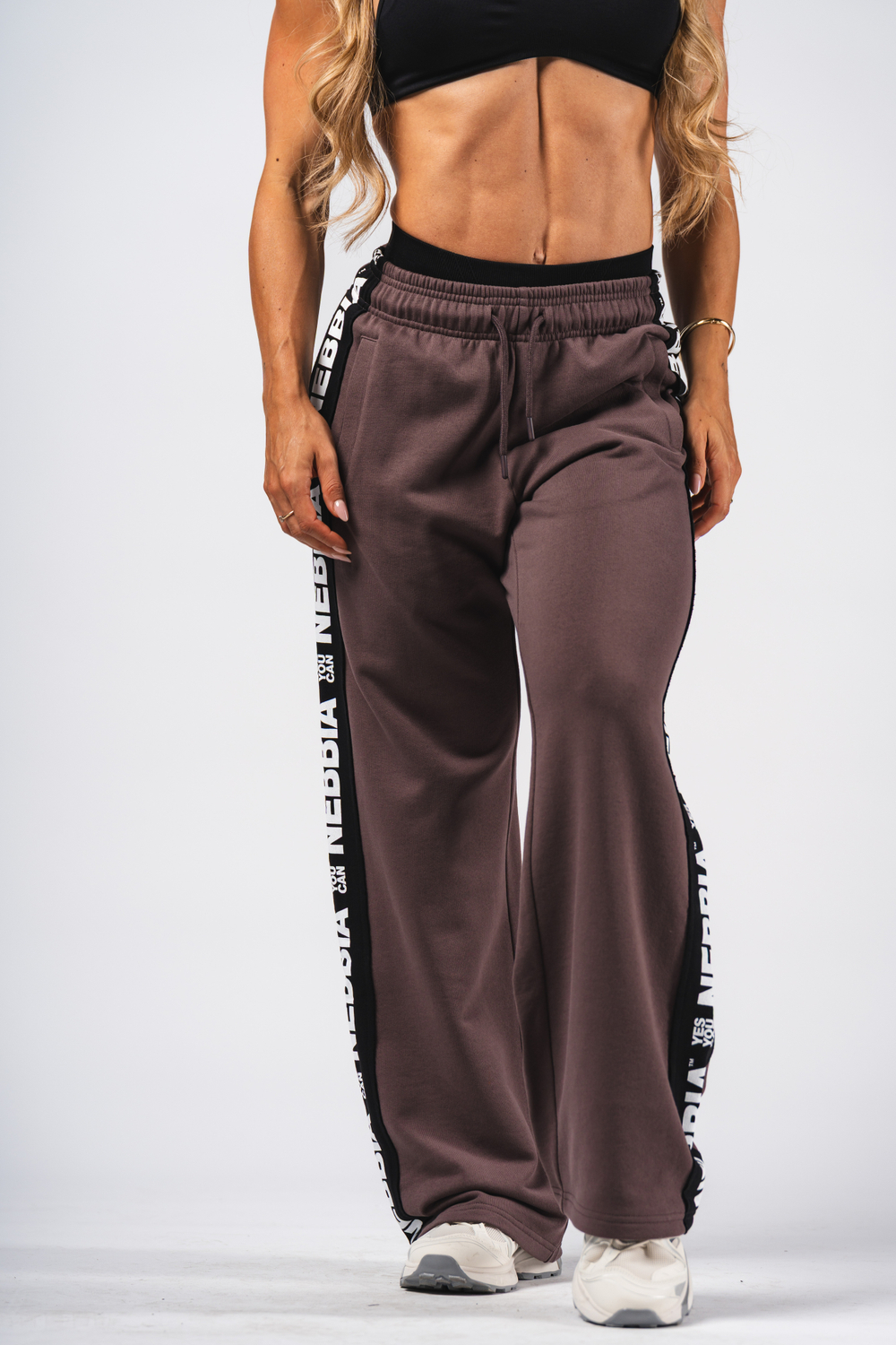 Брюки Straight Leg Sweatpants URBAN 490 Коричневые