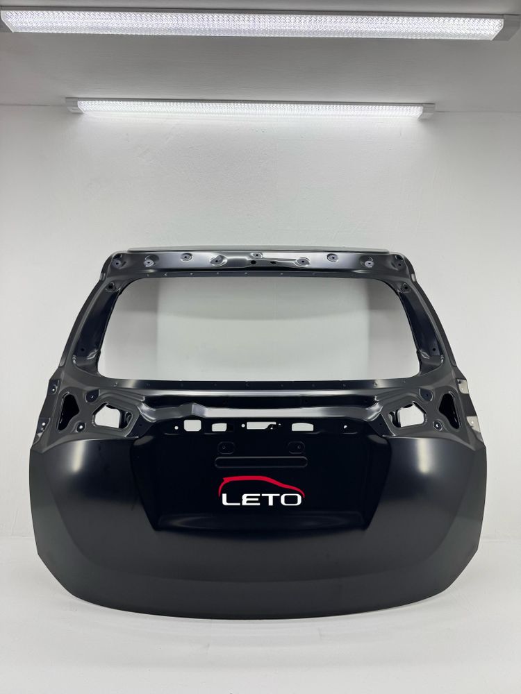 Крышка багажника (на машину с гидравлическим приводом) 67005-42461 6700542461