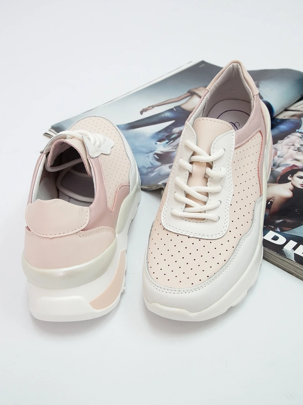 Кроссовки женские летние натуральная кожа